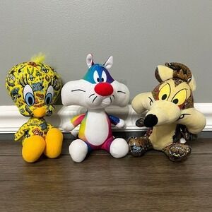 Looney Tunes Plush Set of 3 Tweety Bird Sylvester Wile E Coyote Cartoon